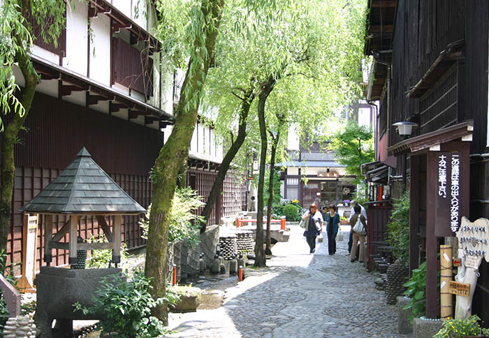 郡上八幡にあるホテル積翠園 せきすいえん 公式